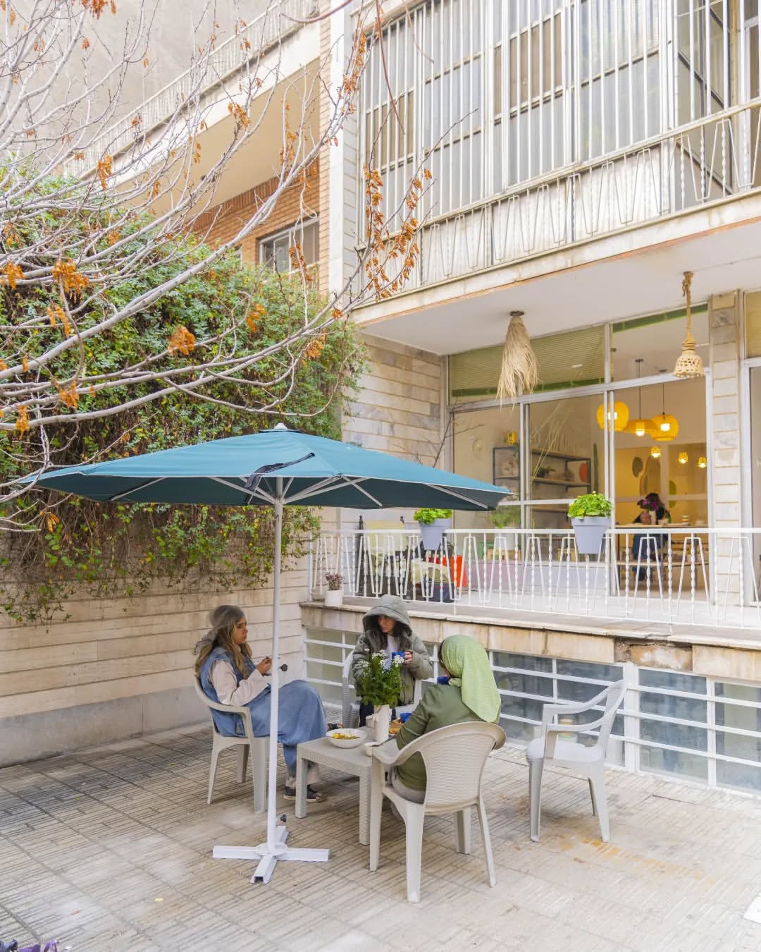 فضای اشتراکی سفالگری