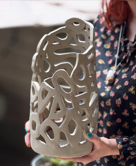 سفالگری با دست آموزشگاه سفال و سرامیک اثر