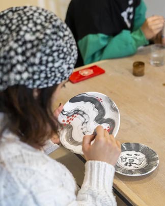 آموزش سفالگری در مدرسه سفال و سرامیک اثر با ارائه مدرک فنی و حرفه ای