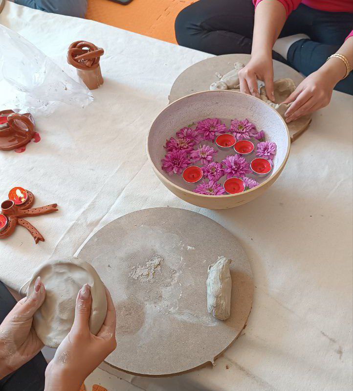 تجربه یک روزه سفالگری